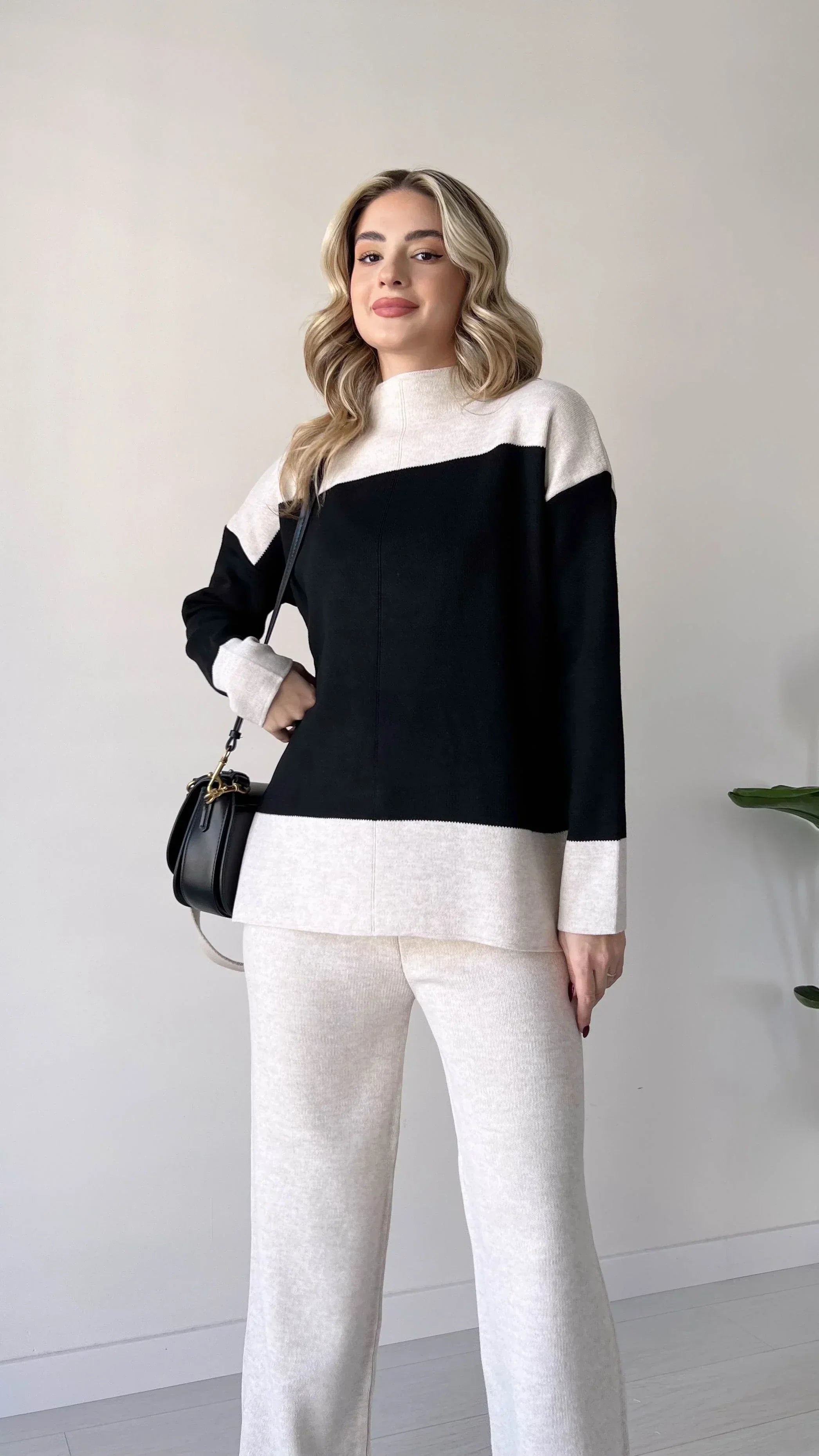 Gaia™ Effortlessly Comfy Knit Set