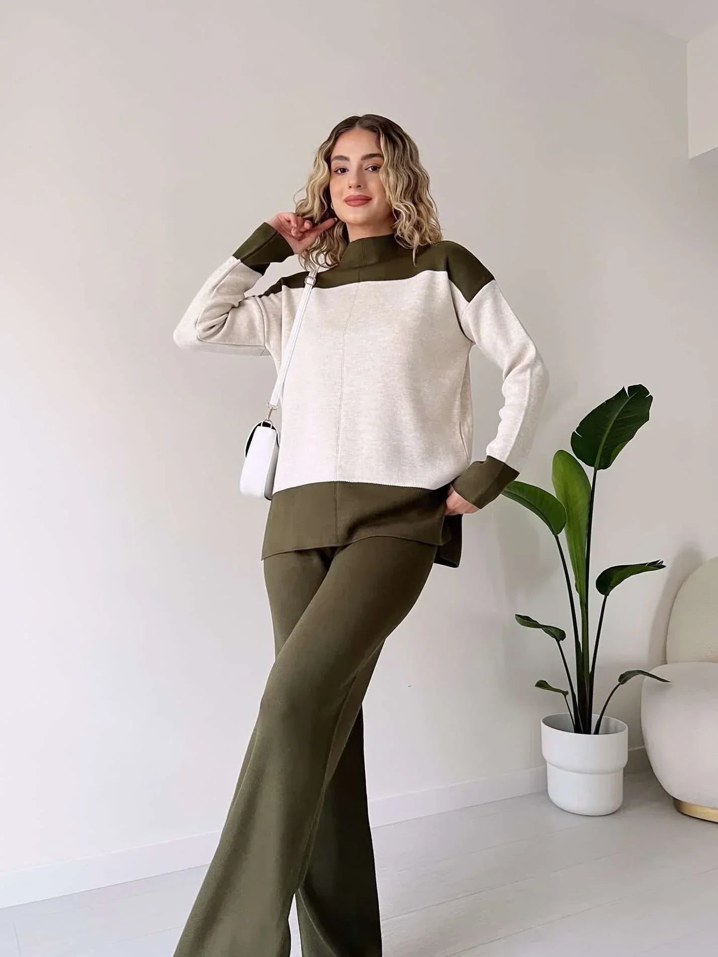 Gaia™ Effortlessly Comfy Knit Set