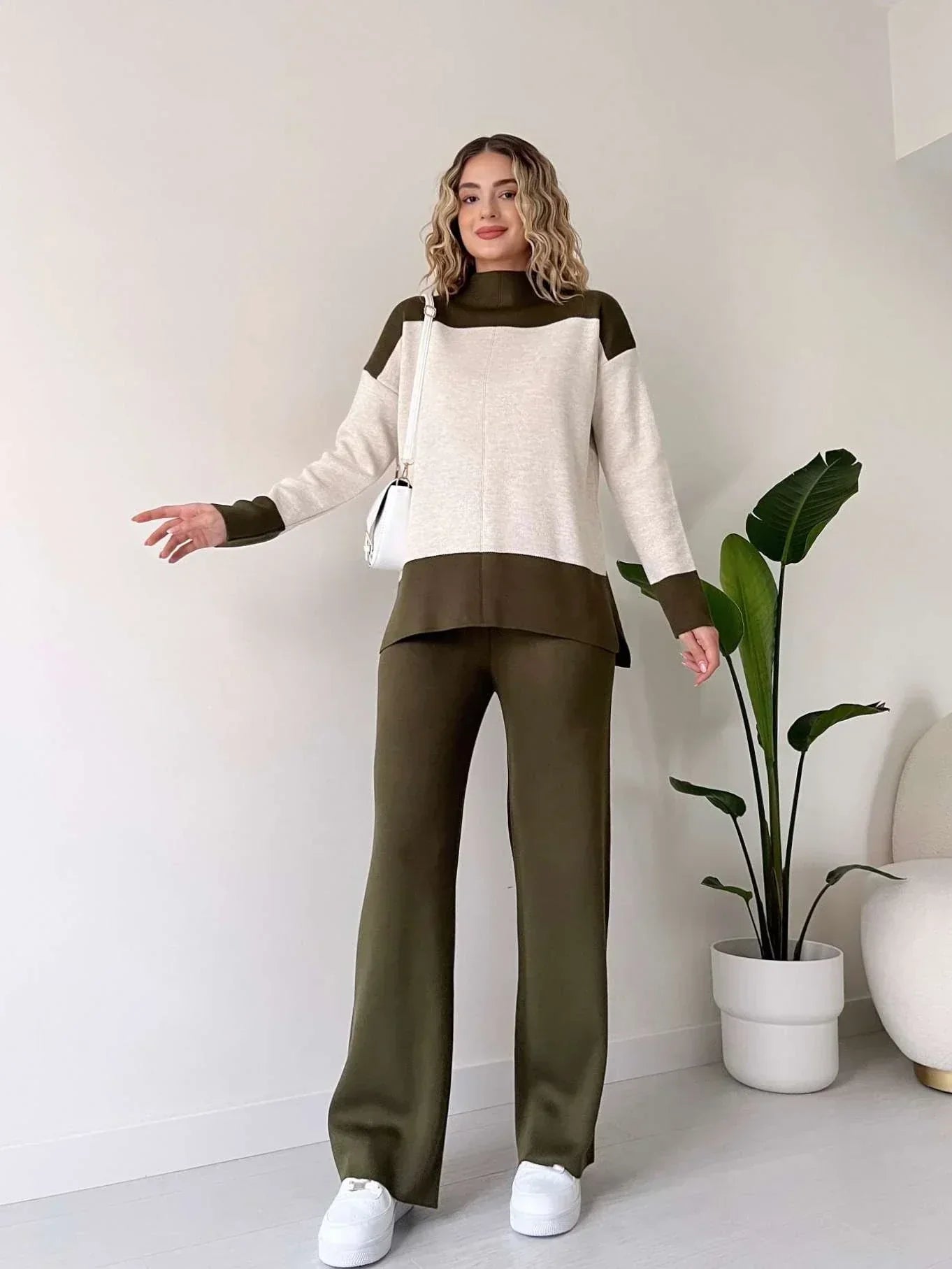 Gaia™ Effortlessly Comfy Knit Set